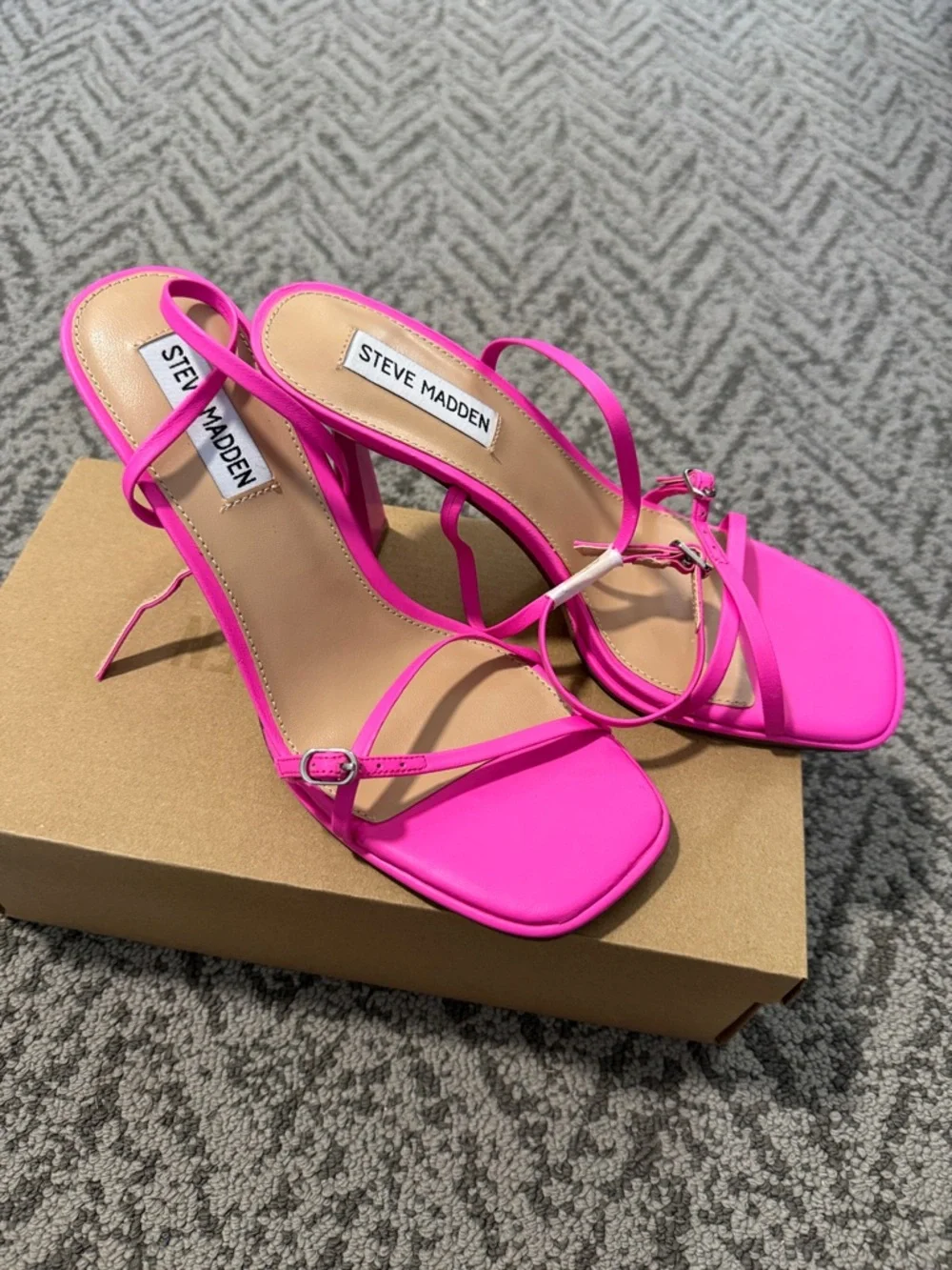 Steve Madden Neon Pink Strappy Square-Toe Heels - Picture 6 of 12